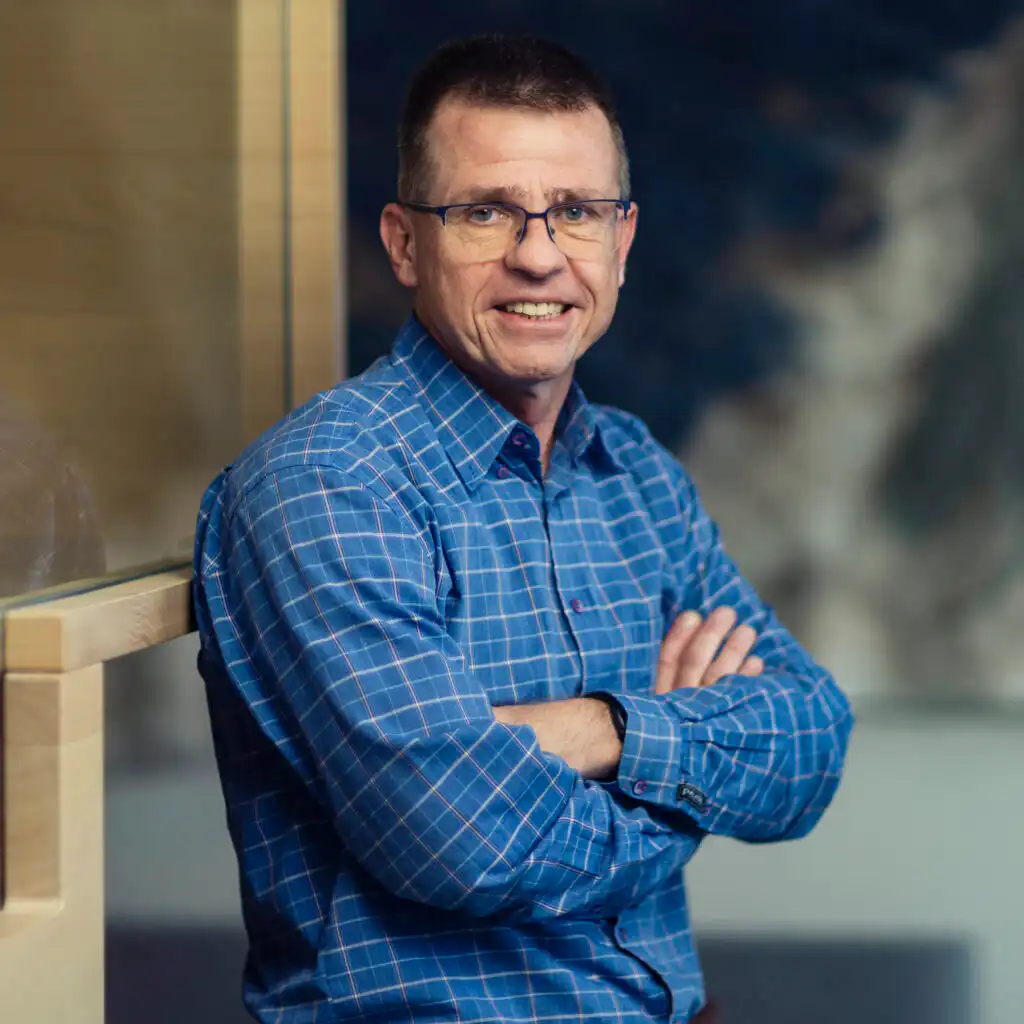 Portretfoto van Sandor Bron, Accountmanager bij Intramed